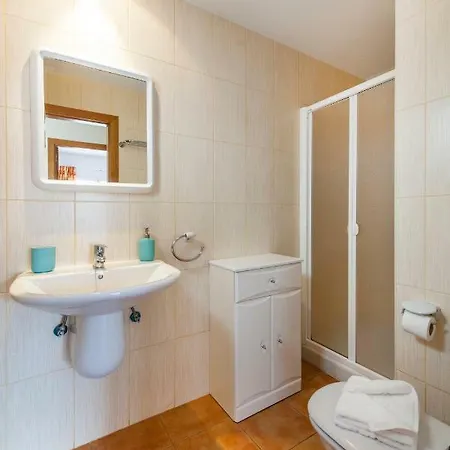 Oliastur1 Sunset El Apartman *